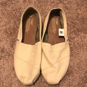 TOMs flats